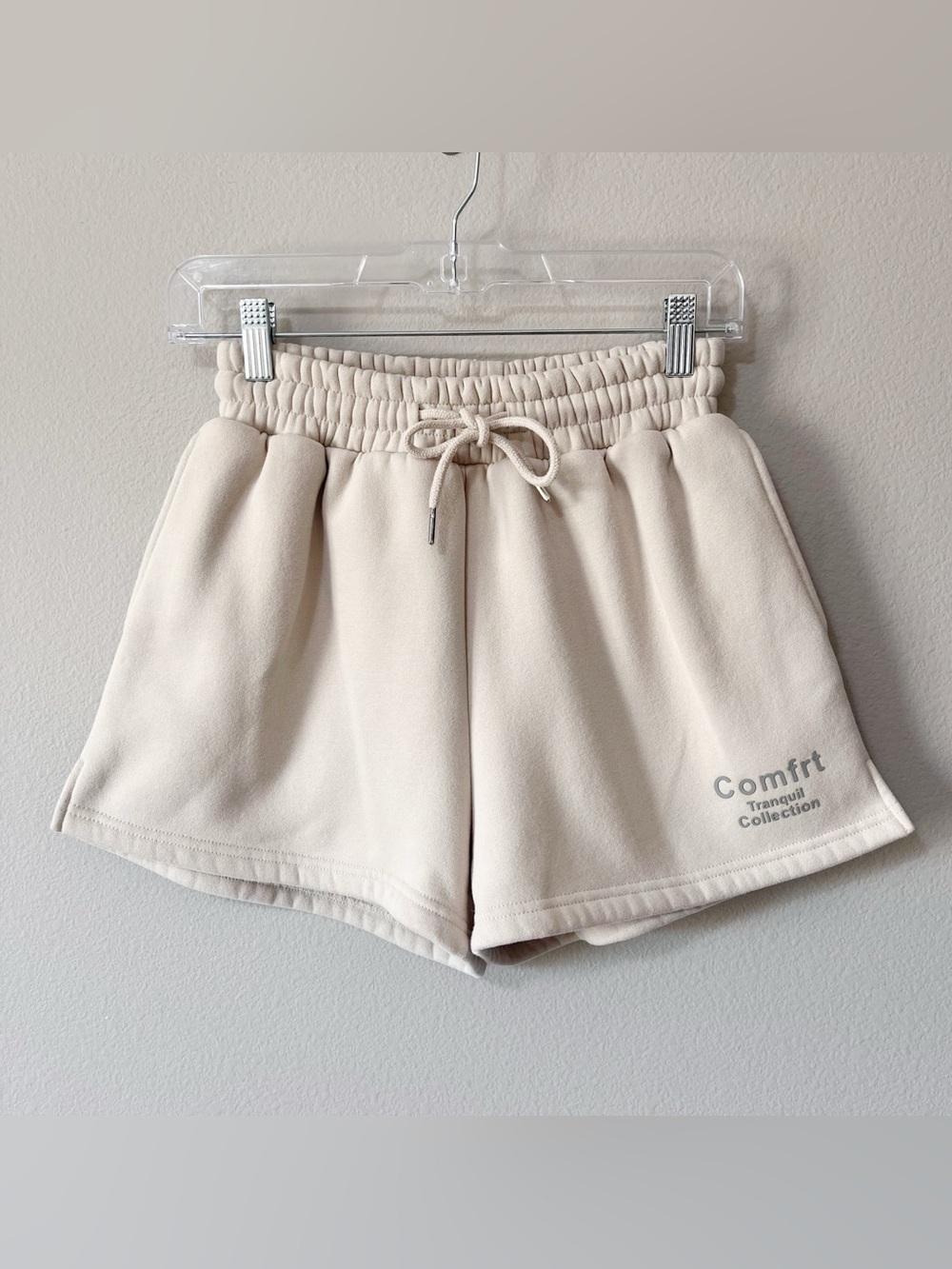 Comfrt Women's Tranquil Heavyweight Sweat Shorts Ivory Size XS Loungewear